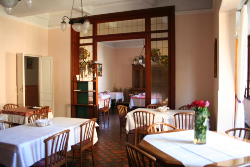 Hotel Al Sogno Алассио Экстерьер фото